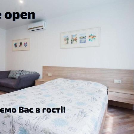 Modern Studio Apartments Kiev Dış mekan fotoğraf